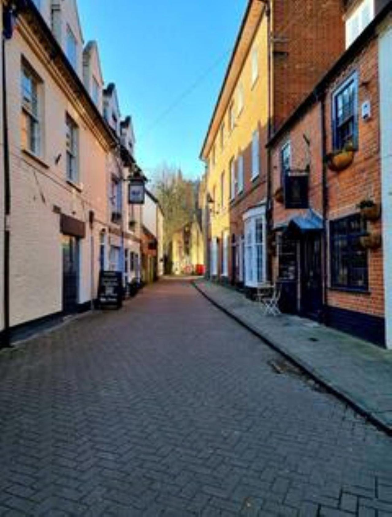 Jackdaw Cottage-Beautiful Cottage, Town Centre 윔번민스터 외부 사진